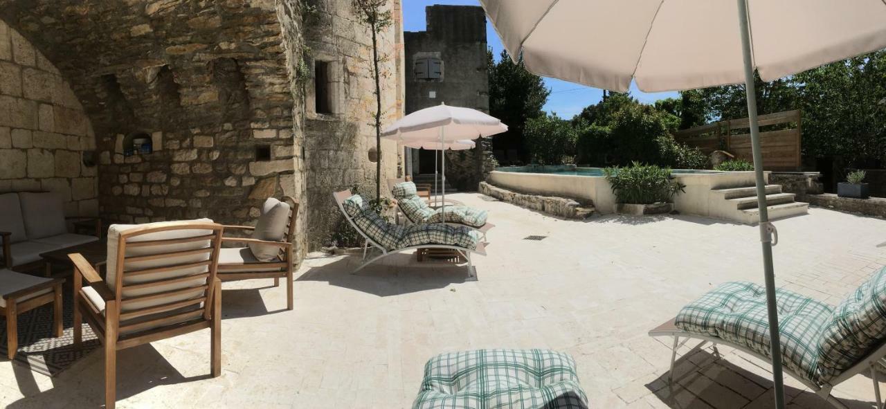 Chateau De La Bastide Goudargues Buitenkant foto